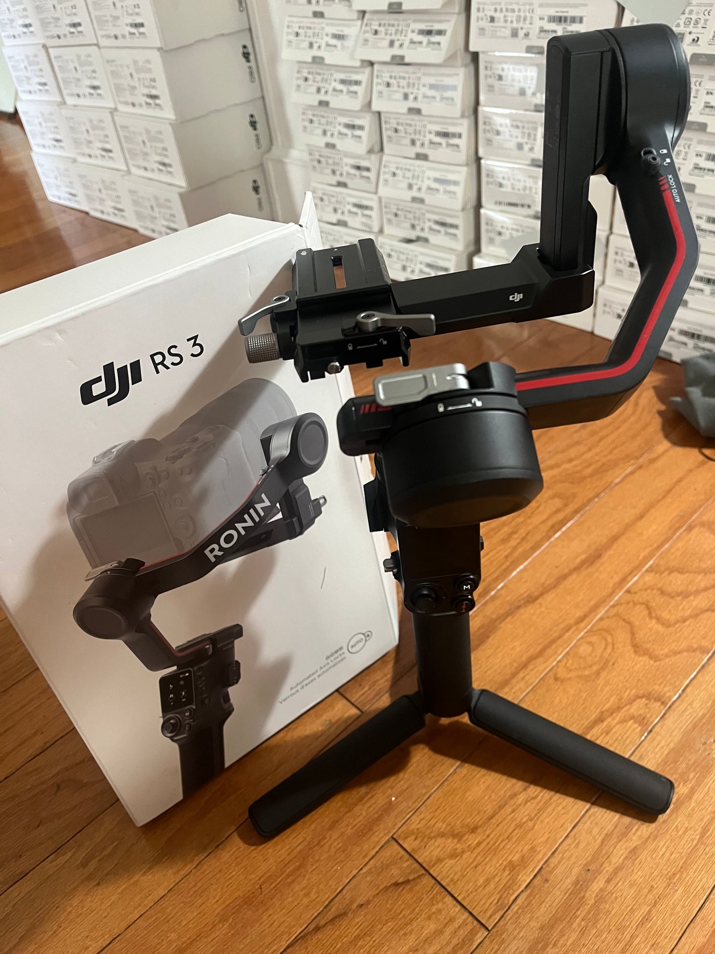 DJI RS 3 Gimbal Stabilizer