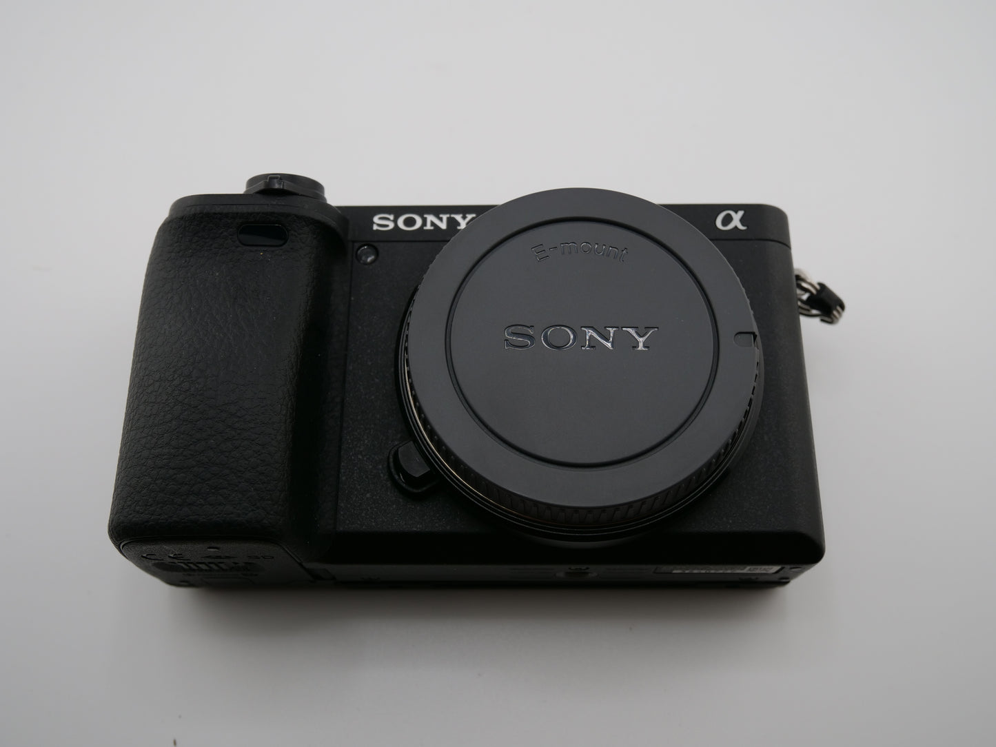 Like new Sony a6400 Mirrorless Camera (Body only)